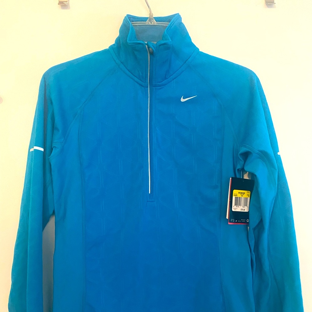 New Nike Dri-Fit Winter Essential Running Jacket